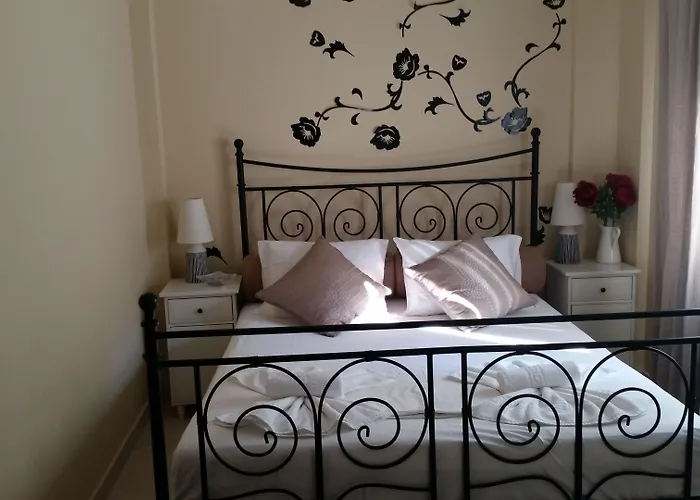 Anna Maria Private Pool & Sea View 5 Bedrooms 别墅 *